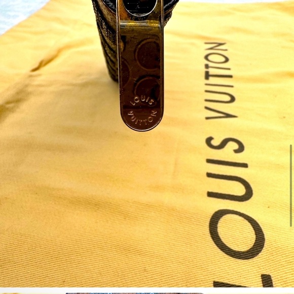 Louis Vuitton Limited Edition 3D effect sequin damier - Picture 11 of 11